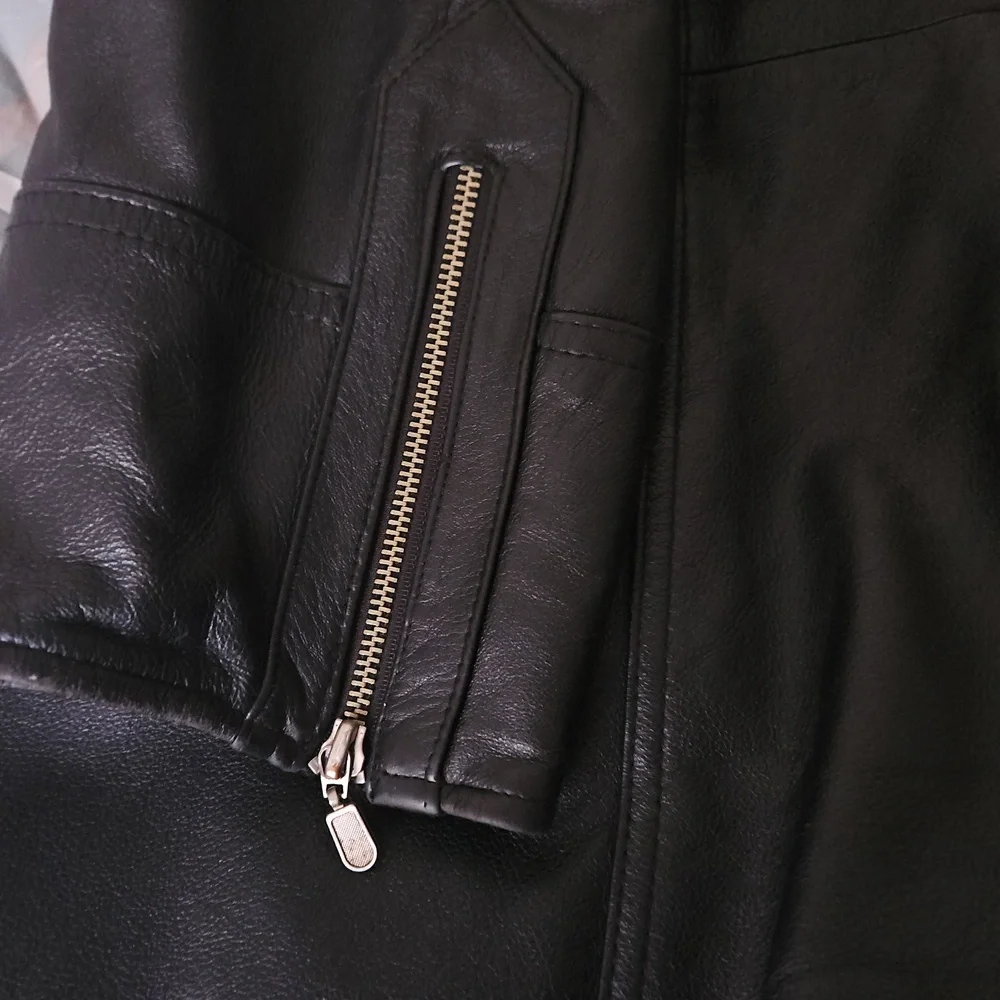 Leather jacket - Picture 10 of 10